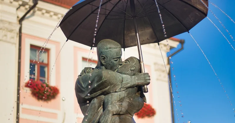 Quelle ville européenne surprend vraiment en couple ?